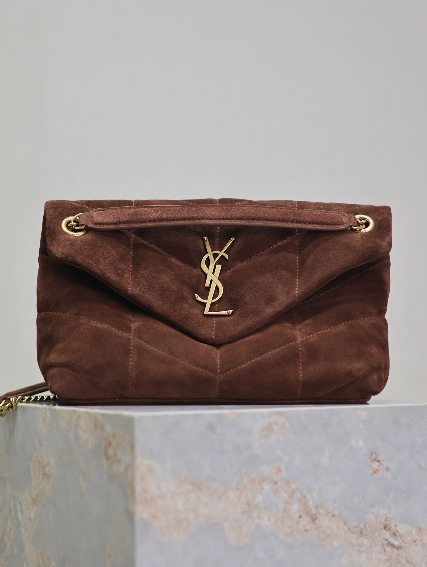 LOULOU PUFFER SMALL 29 CHOCOLATE SUEDE GHW