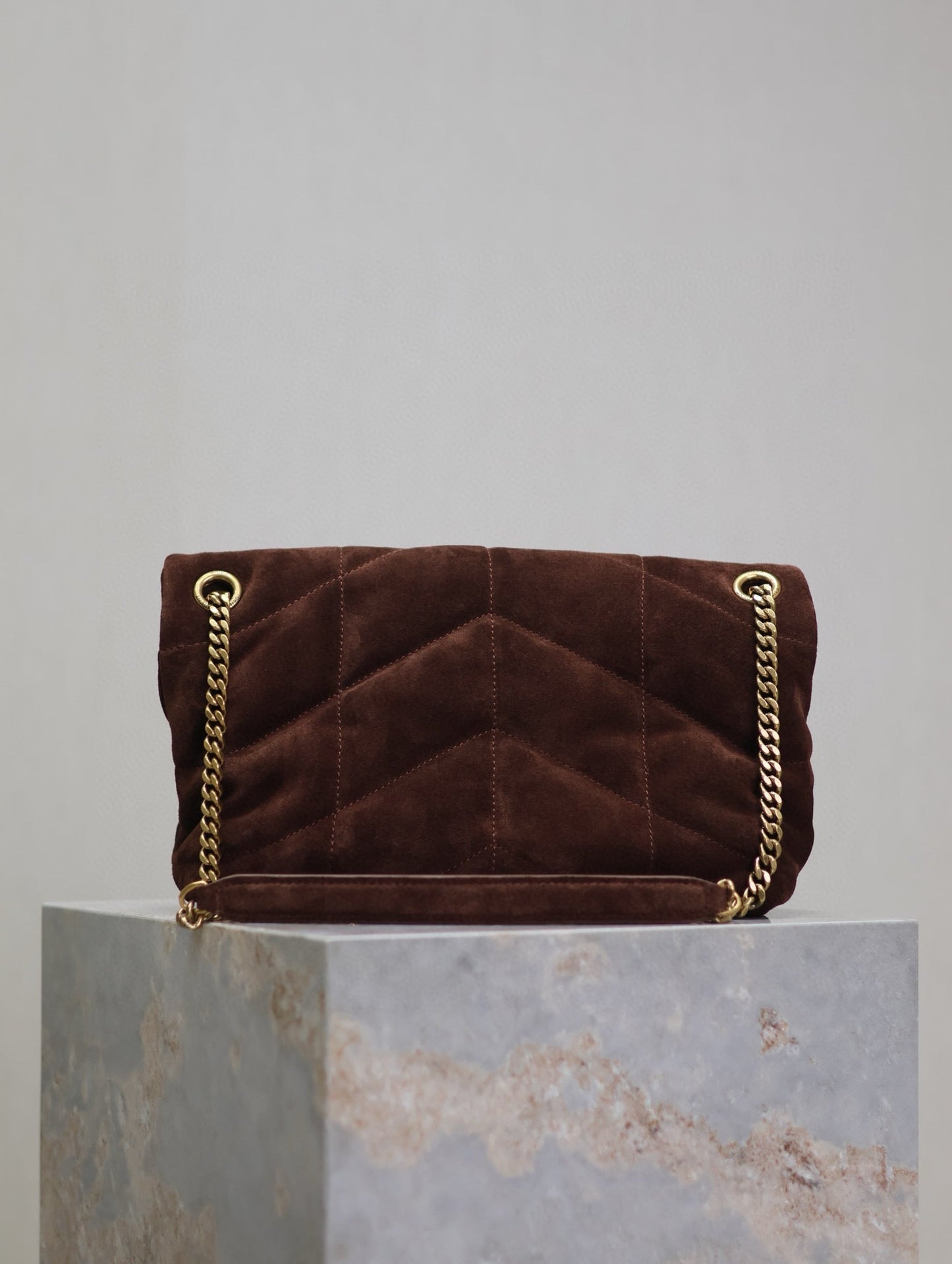 LOULOU PUFFER SMALL 29 CHOCOLATE SUEDE GHW