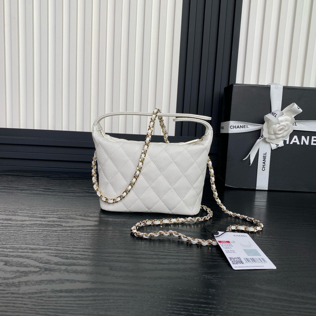 Bolso Hobo CC 25C de 21,5 cm con asa superior en piel de becerro granulada blanca