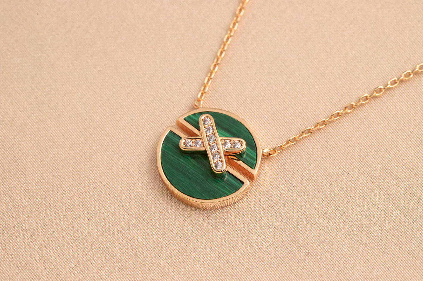 DIANA JEUX DE ROSE GOLD DIAMOND NECKLACE