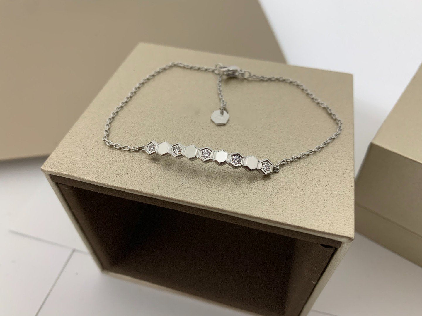 DIANA BEE LOVE BRACELET DIAMOND