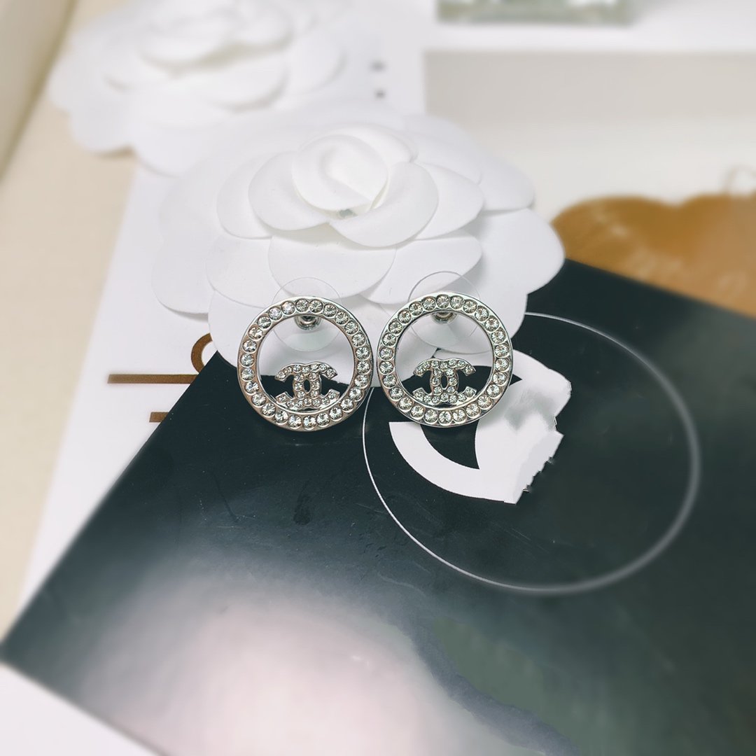 PENDIENTES DE PLATA CON DIAMANTES DOBLE C