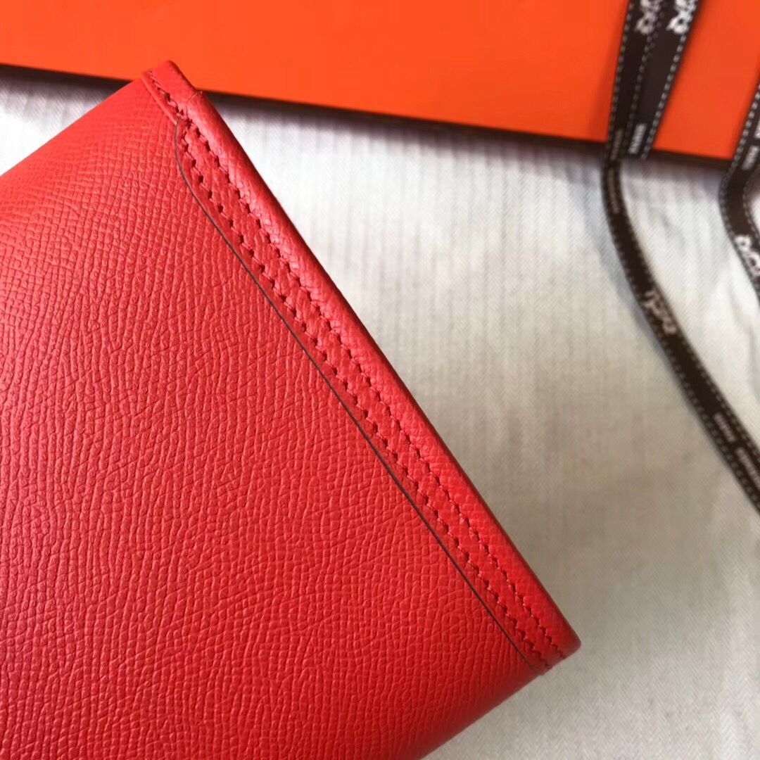 Clutch Hermes Jige Elan 29 en piel Epsom roja