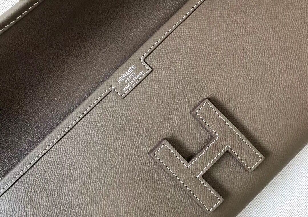 Clutch Hermes Jige Elan 29 en piel Epsom gris topo