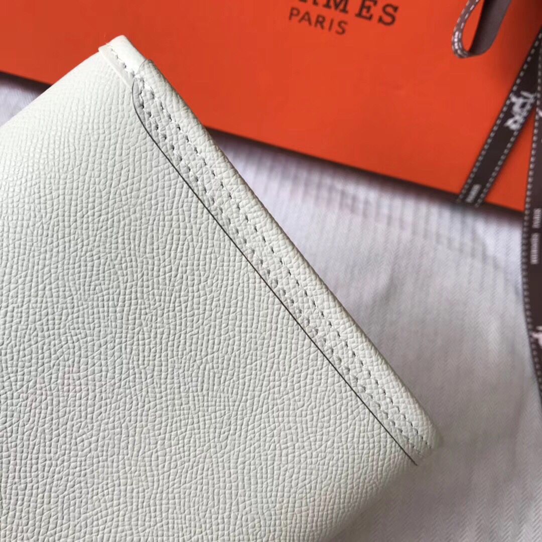 Clutch Hermes Jige Elan 29 en piel Epsom blanca