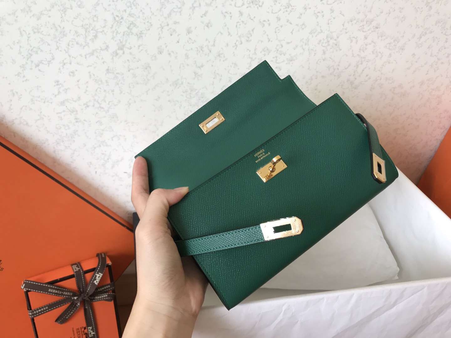 Cartera larga Kelly de 20 cm de piel de Epsom verde oscuro
