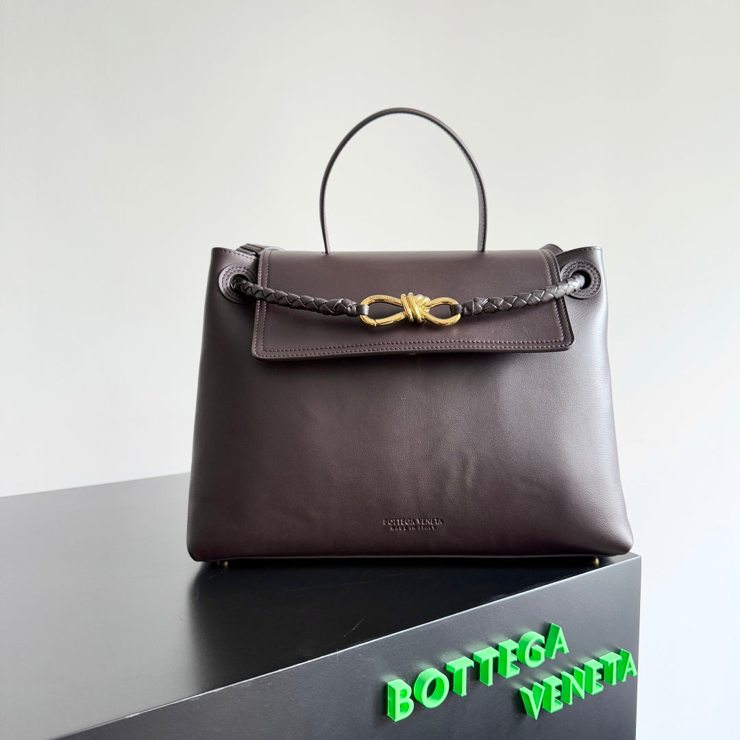 Bolso mediano BV Ciao Ciao de 34 cm en piel color chocolate 242928