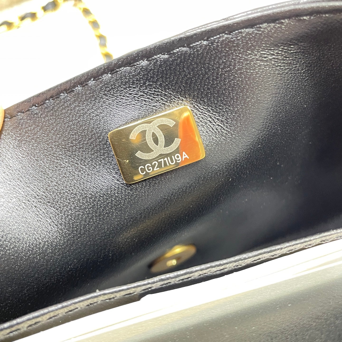 CC 25P Medium Flap Bag 25cm Top Handle Black Calfskin Gold Hardware