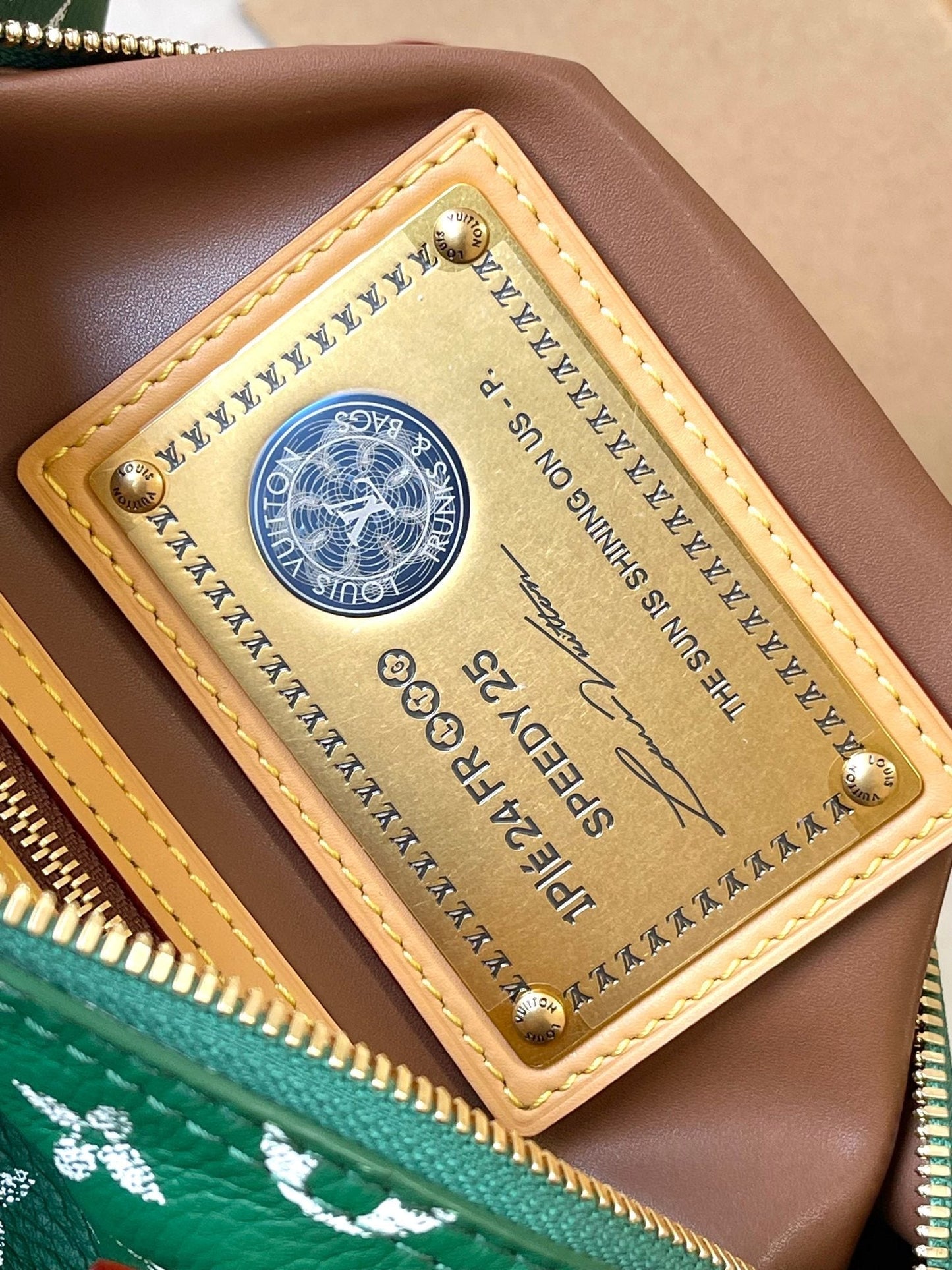 SPEEDY P9 BANDOULIÈRE 25 EN TOILE MONOGRAMME VERTE QUINCAILLERIE DORÉ