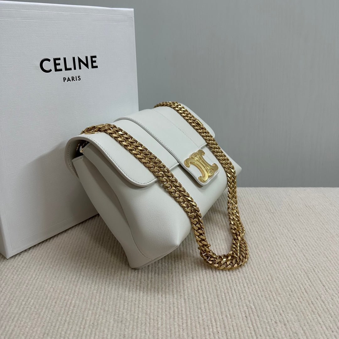 BOLSO MEDIANO VICTOIRE 25 EN PIEL DE BECERRO FLEXIBLE BLANCA CON HERRAJES DORADOS