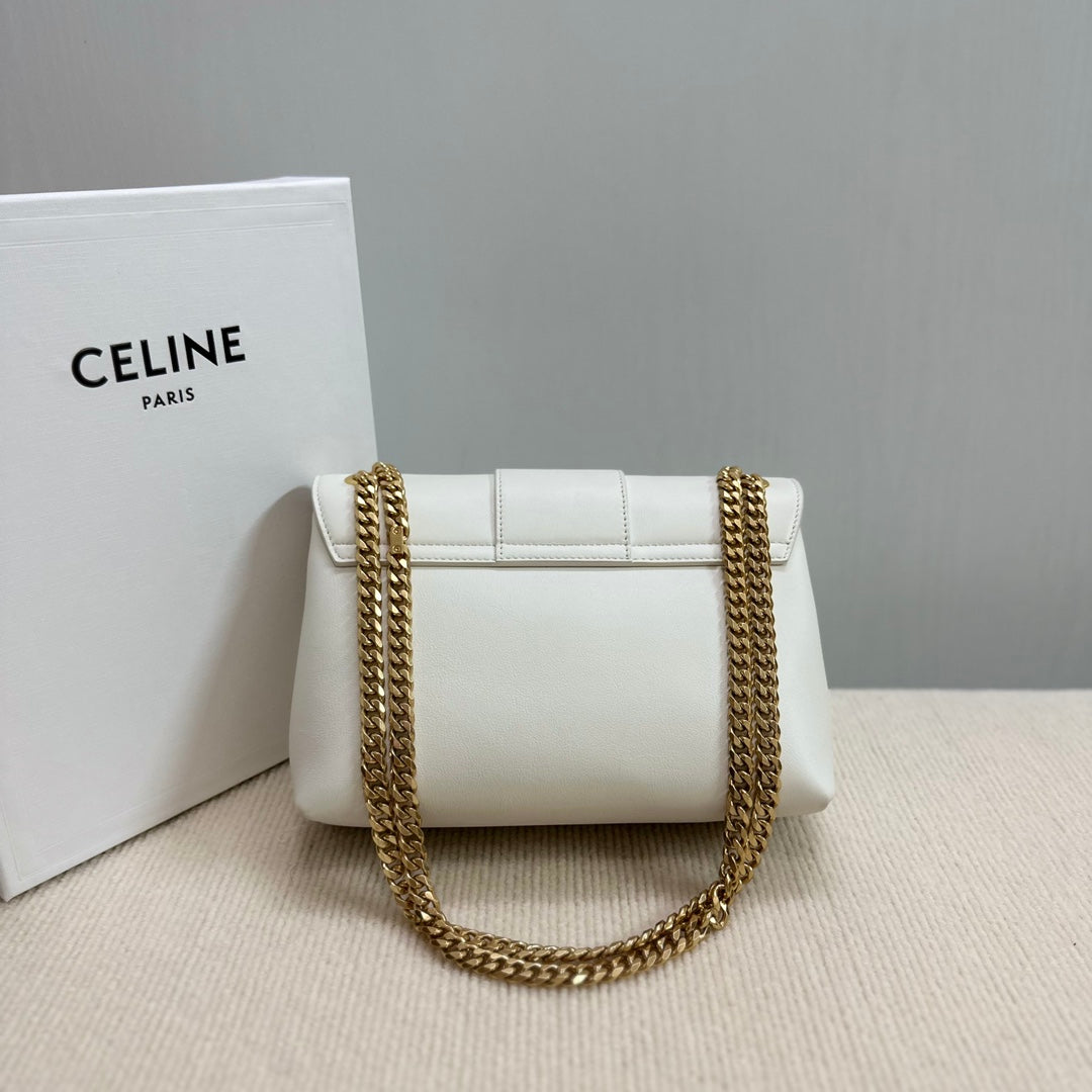 BOLSO MEDIANO VICTOIRE 25 EN PIEL DE BECERRO FLEXIBLE BLANCA CON HERRAJES DORADOS