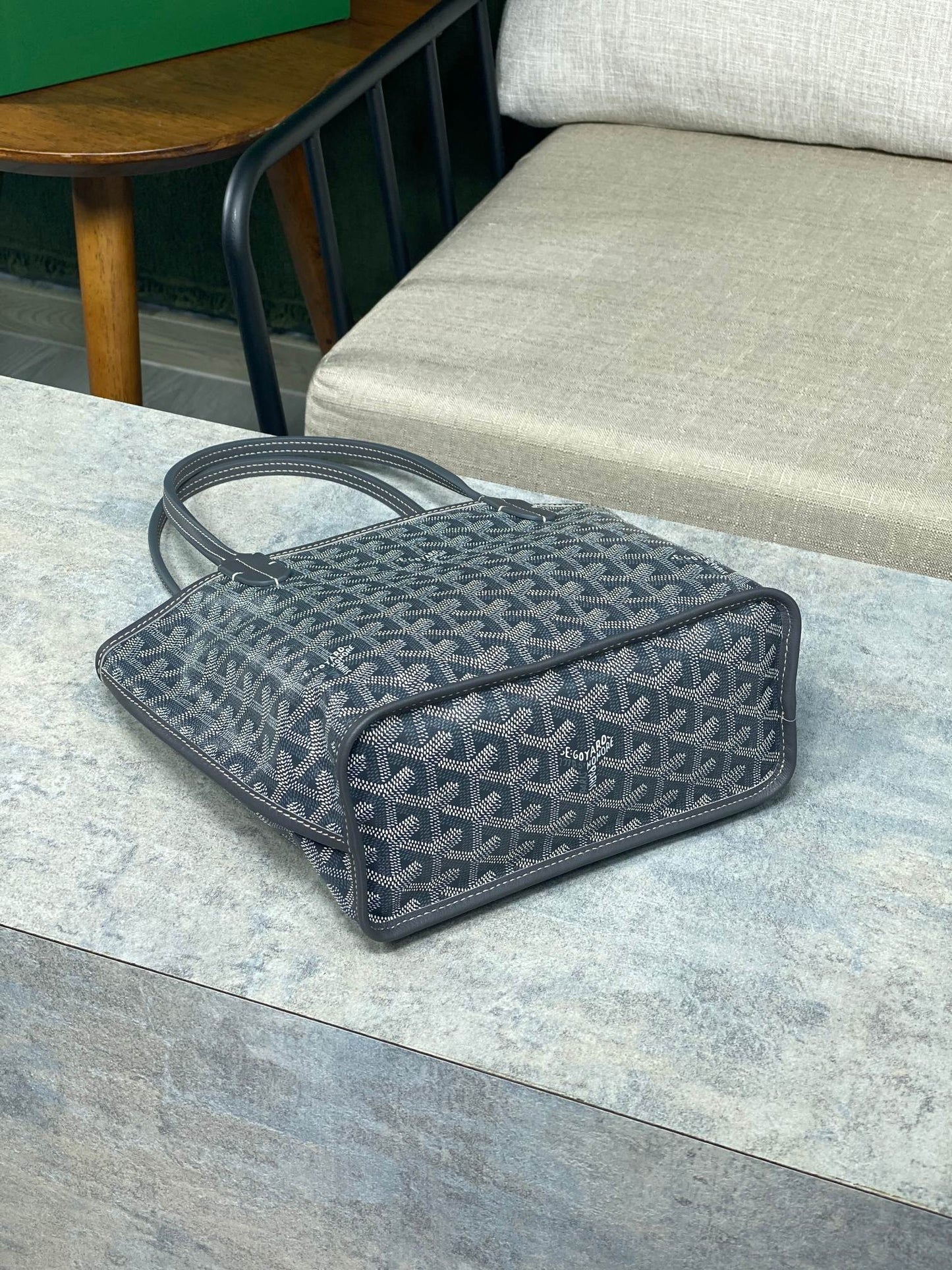 SAC ANJOU MINI 20 EN TOILE GOYARDINE GRISE ET CUIR DE VEAU