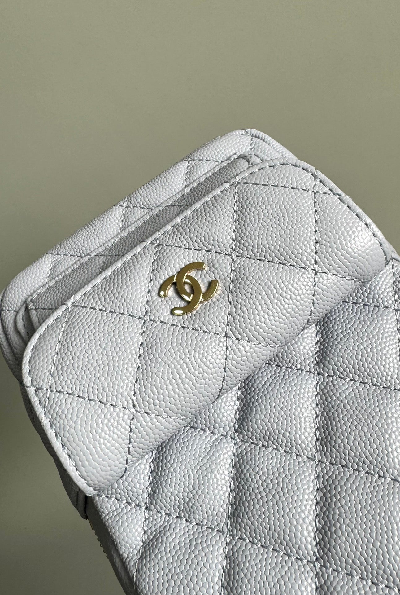 MOCHILA CC MINI 18 BLANCO CAVIAR HARDWARE DORADO CLARO