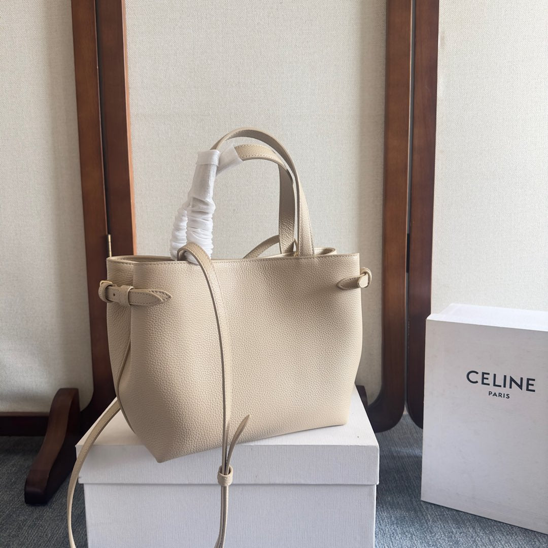 MINI CABAS ANA?S CUIR TRIOMPHE 20 EN PIEL DE BECERRO GRANULADA BEIGE