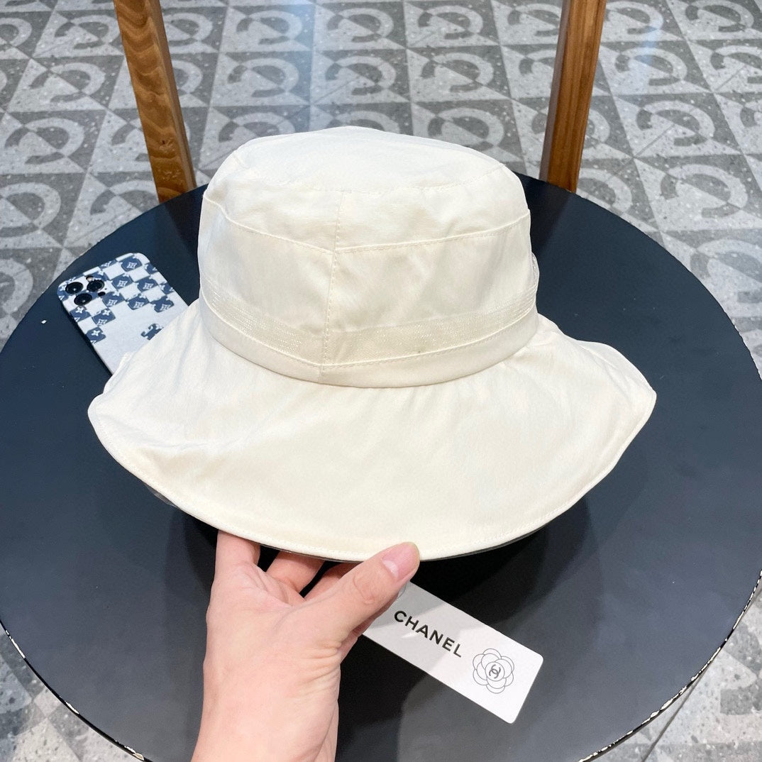 BUCKET HAT WHITE 430007
