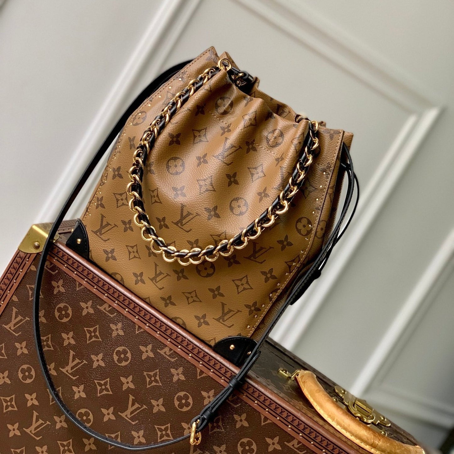 NO¨¦ TRUNK 23 IN BROWN MONOGRAM REVERSE CANVAS GOLD HARDWARE