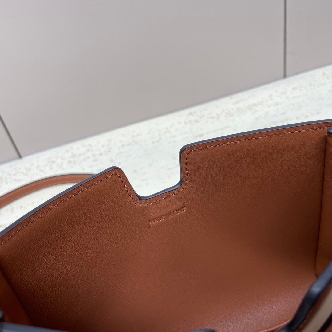 MINI POCHETTE 18 BANDES EN CUIR DE VEAU SOUPLE BRONZE BROWNN