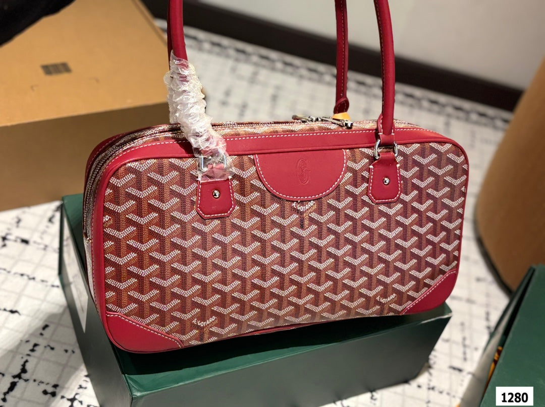 SAC SAINT MARTIN 35 EN TOILE GOYARDINE ROUGE BORDEAUX ET CUIR DE VEAU