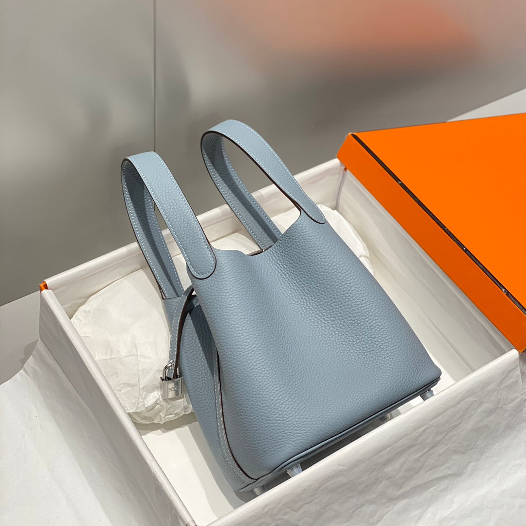serrure picotin bleu ciel clair cuir togo quincaillerie argentée