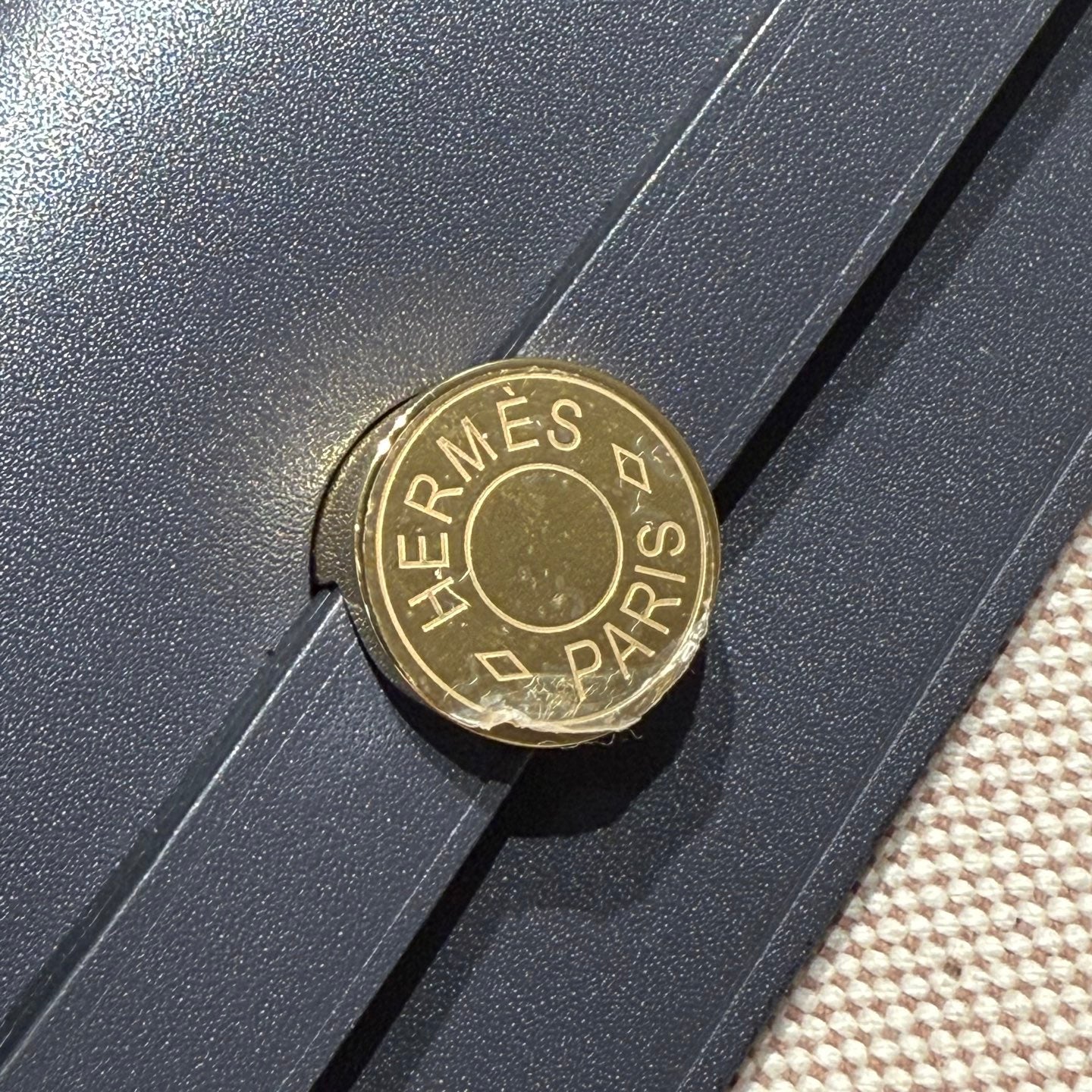 Mini sac Herbag HM, boucle dorée, 20 cm, toile crème et cuir de vache Hunter 243275