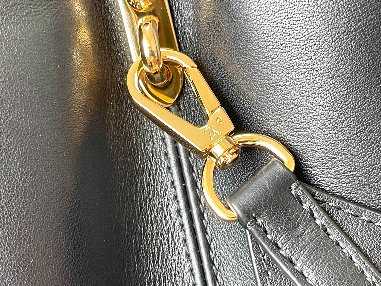 CAPUCINES GM 38CM PIEL TAUILLON NEGRO