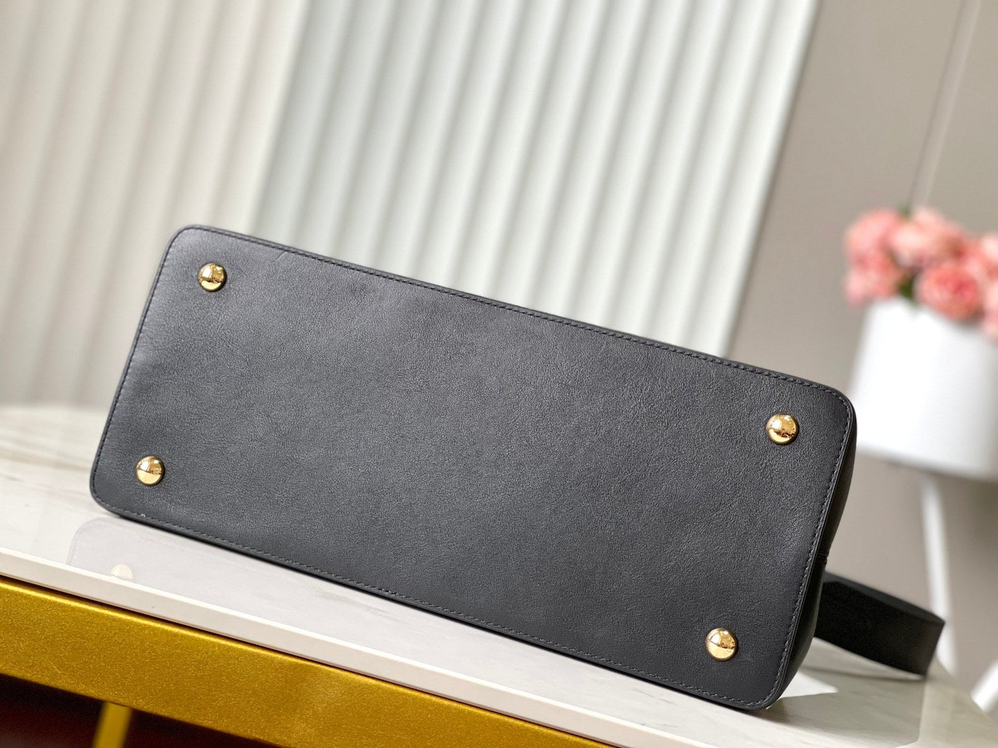 CAPUCINES GM 38CM PIEL TAUILLON NEGRO