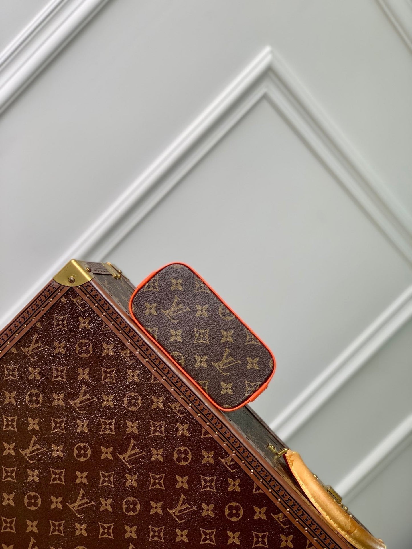 Alma Nano 18 Monogram Canvas Piel de becerro naranja