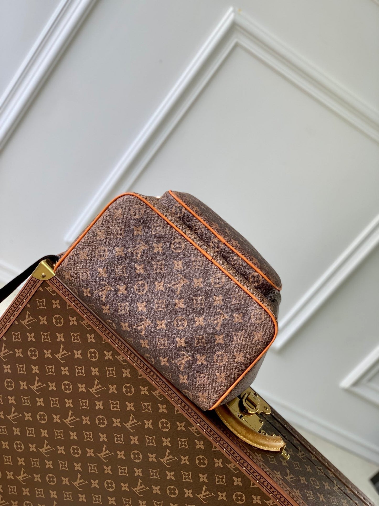 Lv Montsouris 32 Monograma Marrón
