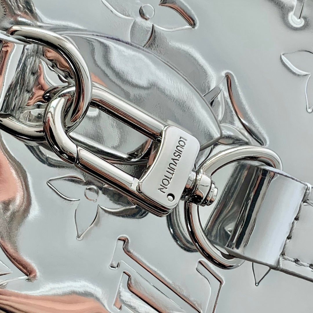 SPEEDY BANDOULI¨¨RE 20 IN SILVER MONOGRAM EMBOSSED CALFSKIN