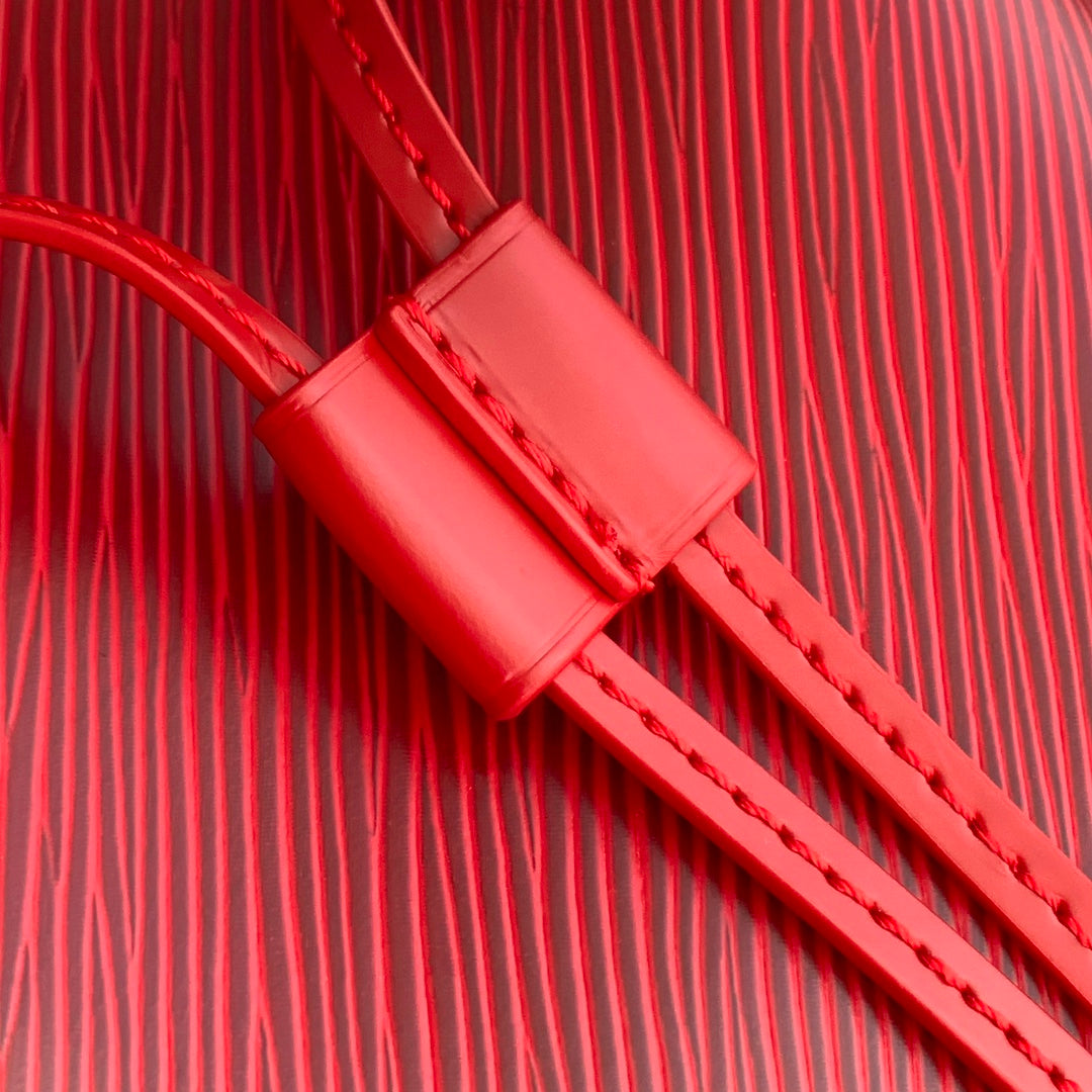 NO¨¦ BB 20 IN RED EPI LEATHER