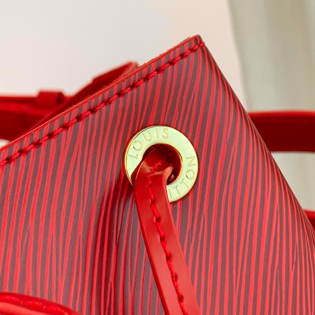 NO¨¦ BB 20 IN RED EPI LEATHER
