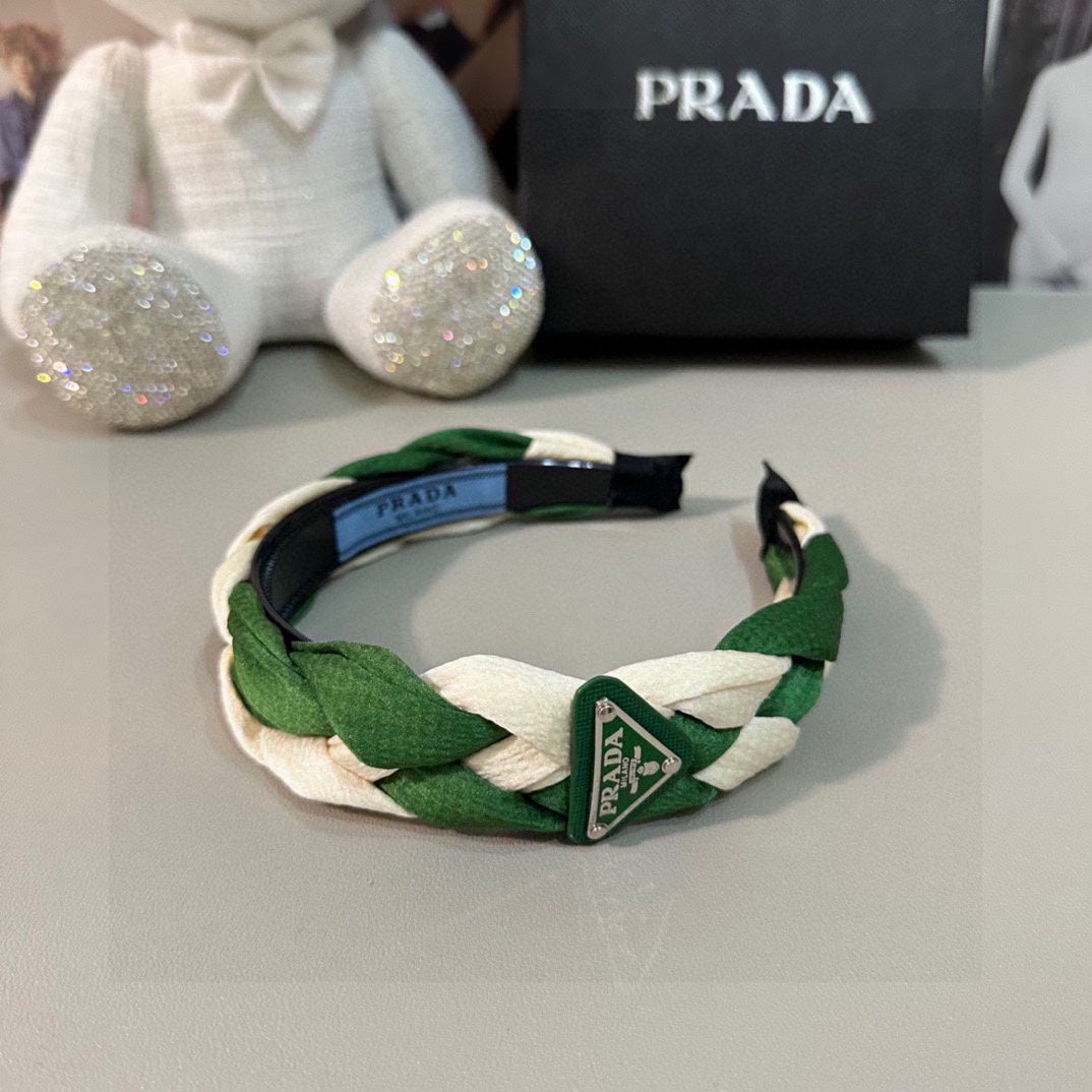 DIADEMA TRENZADA EN TELA VERDE Y BLANCA 316685
