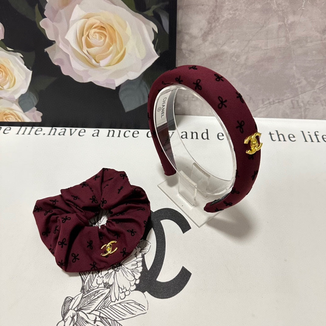 CONJUNTO DE DOS PIEZAS EN TELA ROJO RUBÍ 432842