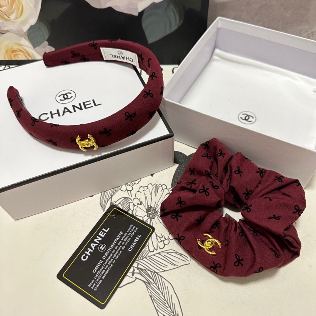 CONJUNTO DE DOS PIEZAS EN TELA ROJO RUBÍ 432842