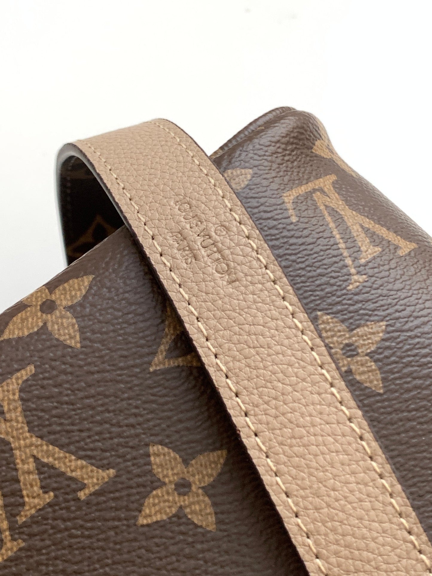 Neverfull 24 Bandouli¨¨re Inside Out BB Grey Calfskin