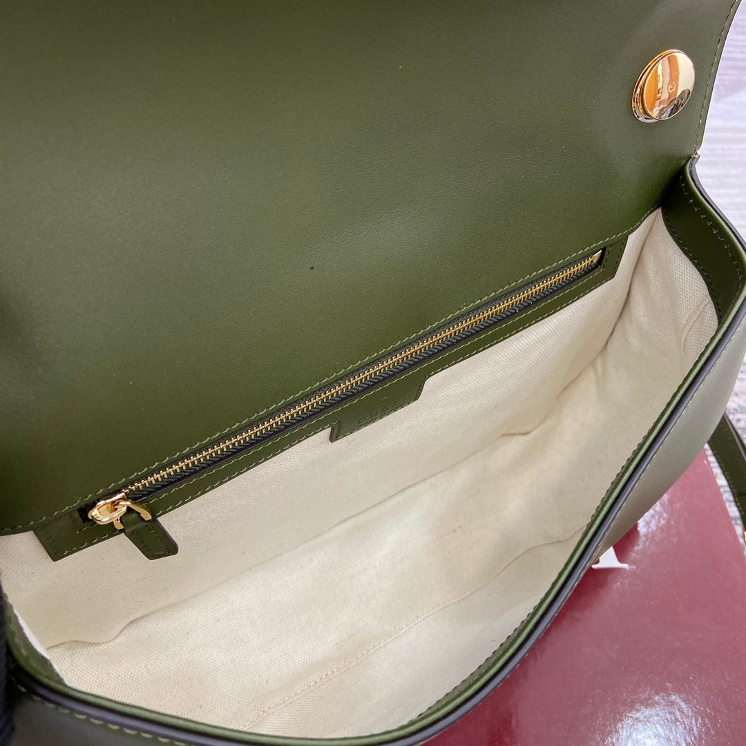 BOLSO DE HOMBRO MEDIANO BLONDIE 32 EN PIEL DE BECERRO VERDE ENEBRO Y ANTE CON HERRAJES DORADOS