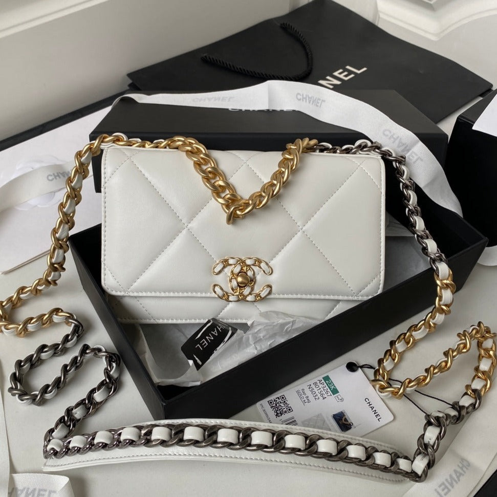 19 WOC 19CM CUIR D'AGNEAU BLANC QUINCAILLERIE OR