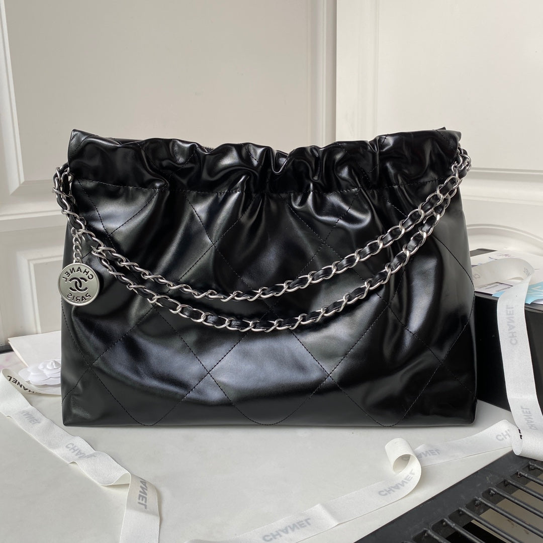 Bolso Hobo 22 CC 24C 45cm Piel de cordero negra