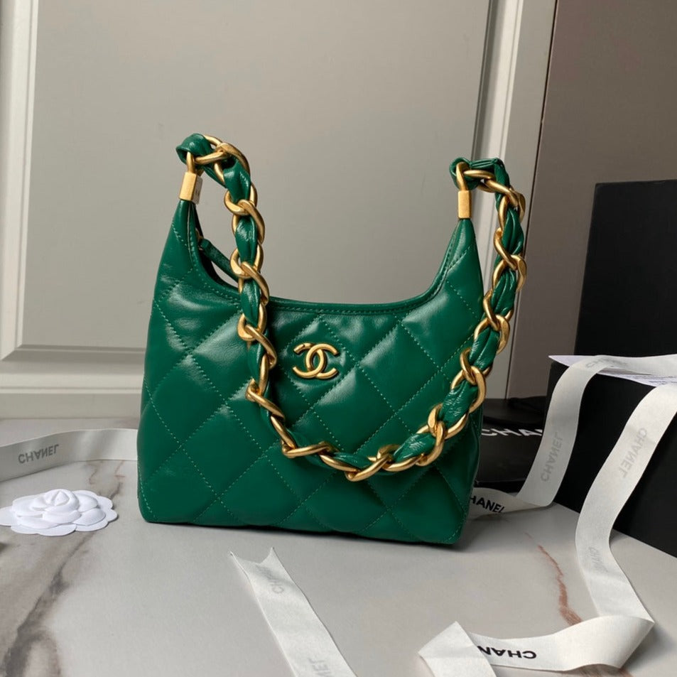 Bolso hobo 24a de 23 cm de piel de becerro verde con herrajes dorados