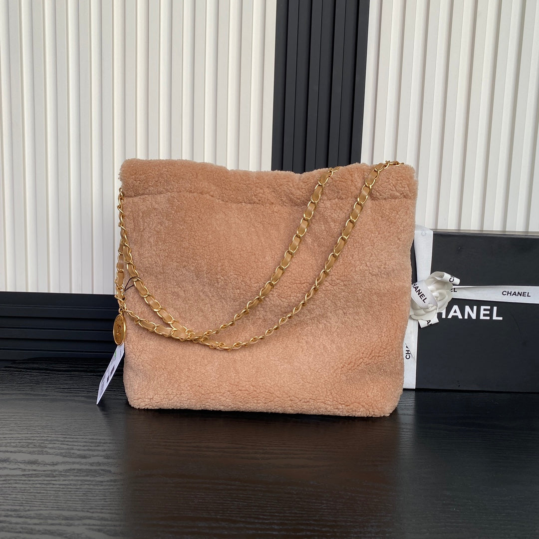 Bolso Hobo 22 CC 24K de 35 cm de lana marrón