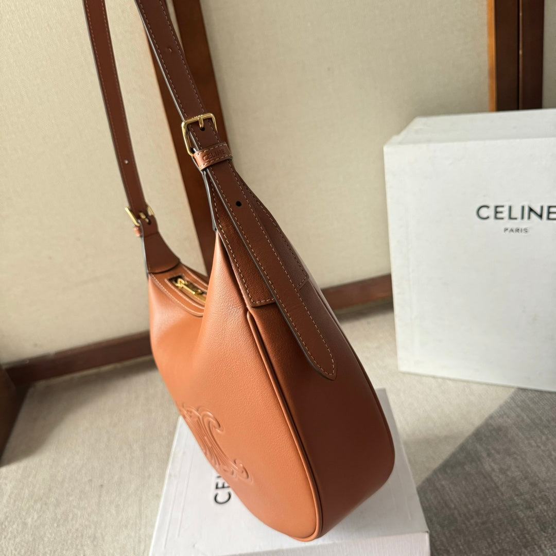 SMALL HELO?SE BAG CUIR 22 IN GINGER ORANGE CALFSKIN EMBOSSED LOGO