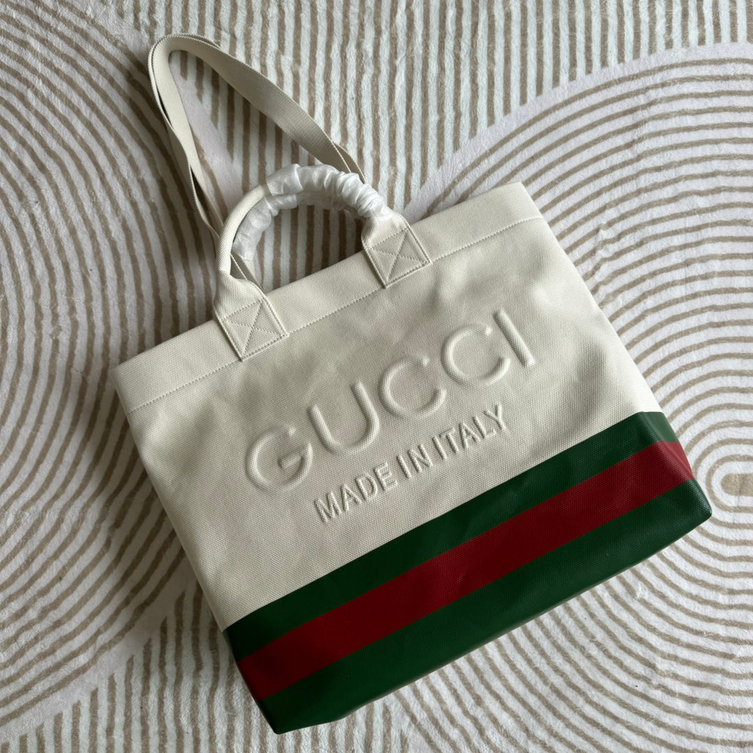 BOLSA TOTE 40 EN LONA BLANCA CON RIBETE DE TRIBANDA Y LOGO EN RELIEVE