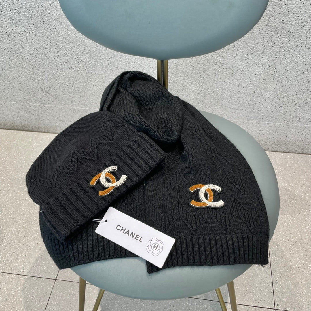 CONJUNTO GORRO Y BUFANDA EN LANA NEGRA 420823