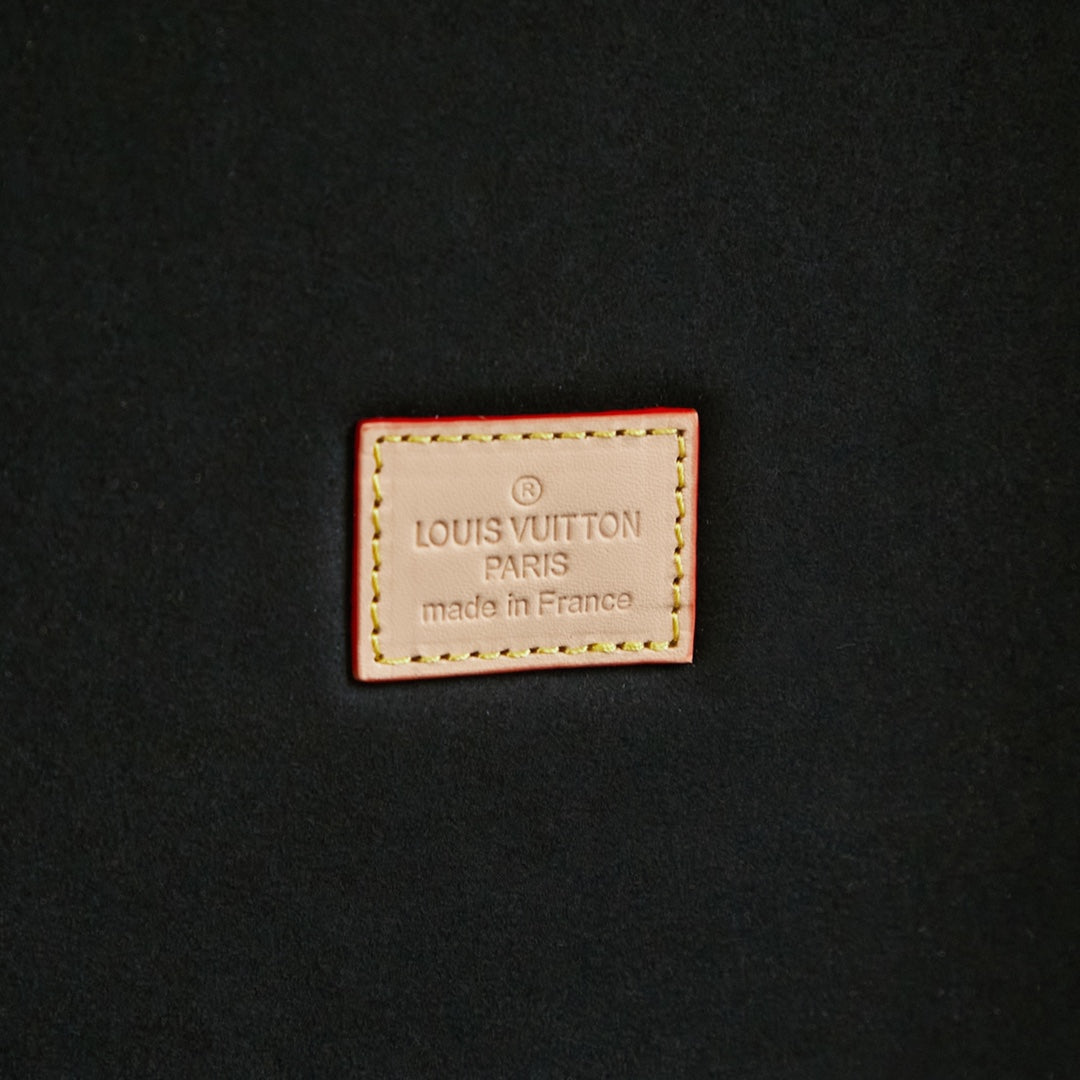 COFFRET JOAILLERIE 24 EN LONA MONOGRAMA MARRÓN OSCURO CON HERRAJES DORADOS