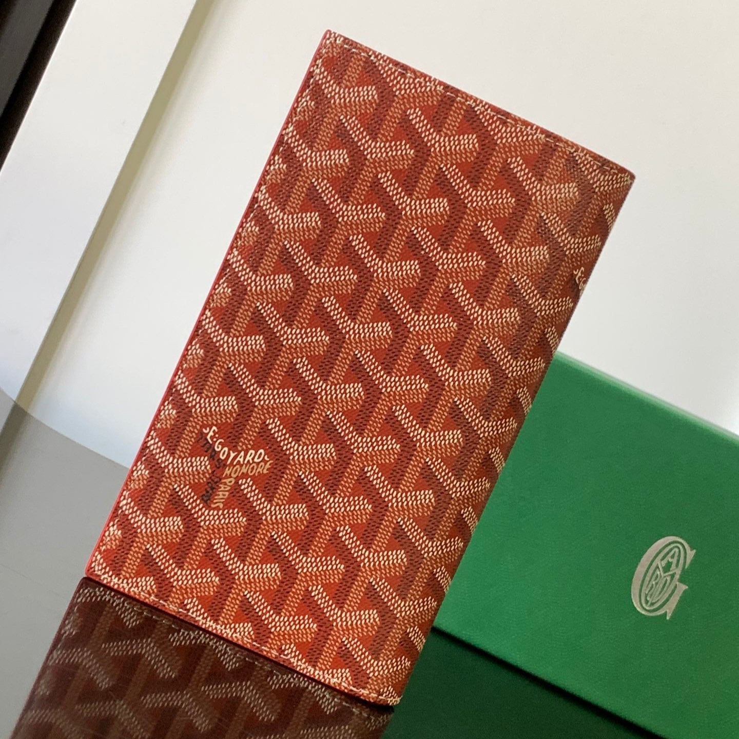BILLETERA CHEQUERA RICHELIEU 19 EN LONA GOYARDINE ROJA PERSA Y PIEL DE BECERRO