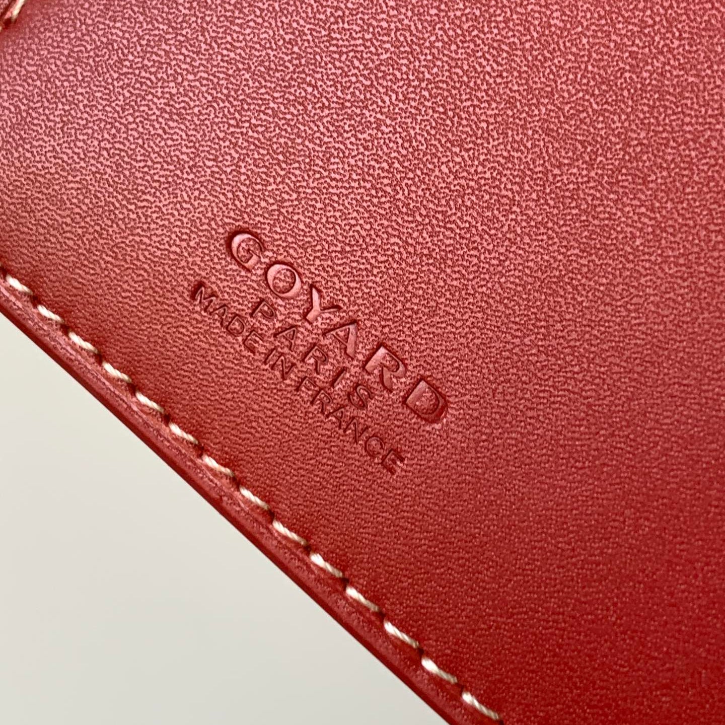 BILLETERA CHEQUERA RICHELIEU 19 EN LONA GOYARDINE ROJA PERSA Y PIEL DE BECERRO