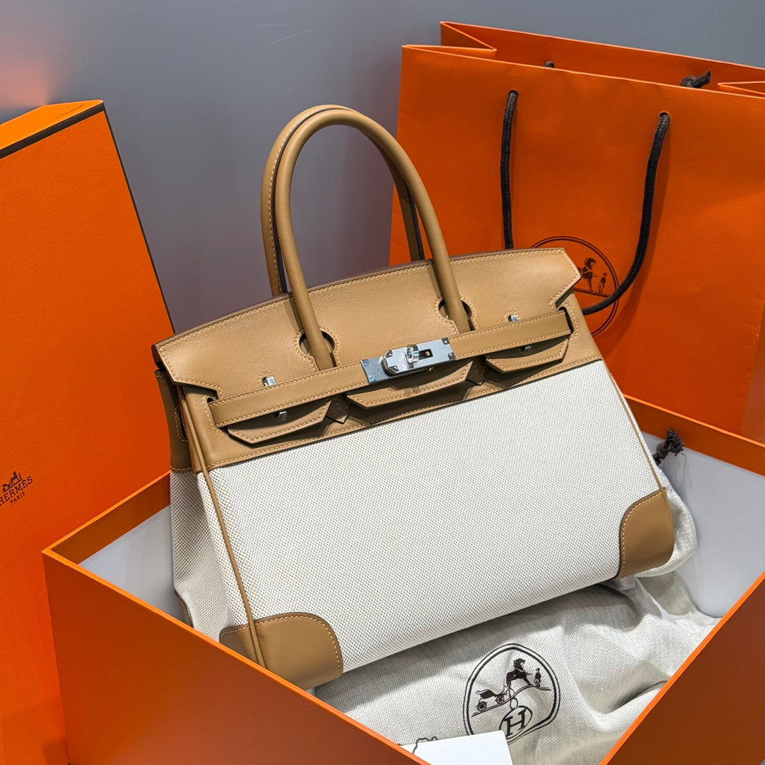 HM Birkin 30 Milkshake White Mix Medium Canvas con herrajes plateados de piel Swift 237304