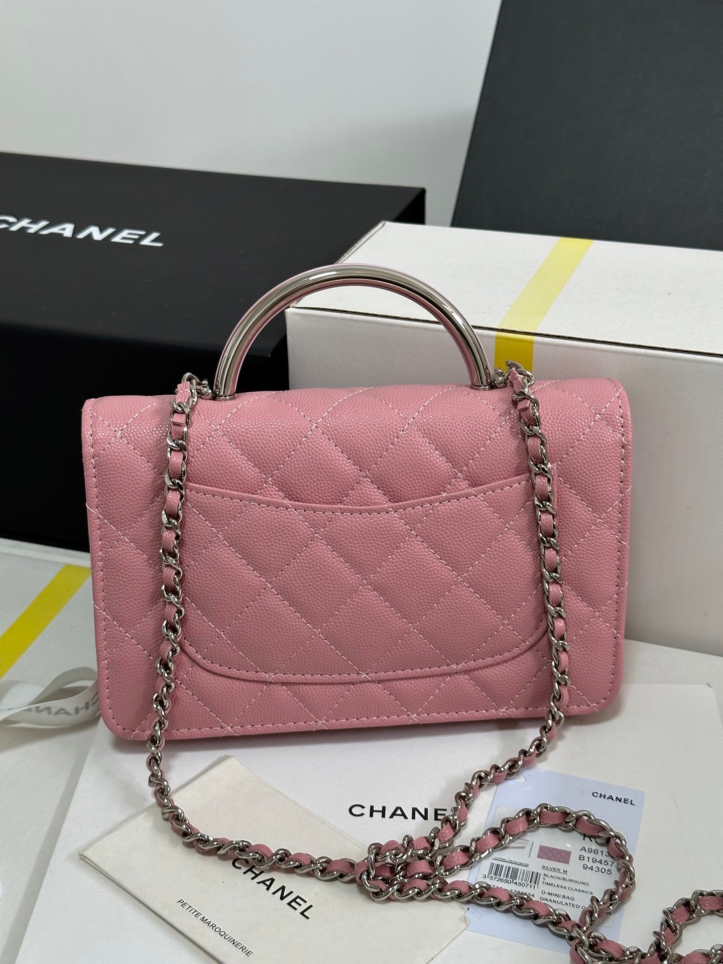 Cartera CC 25P con asa Woc de 19 cm, piel rosa pastel, herrajes plateados 243448