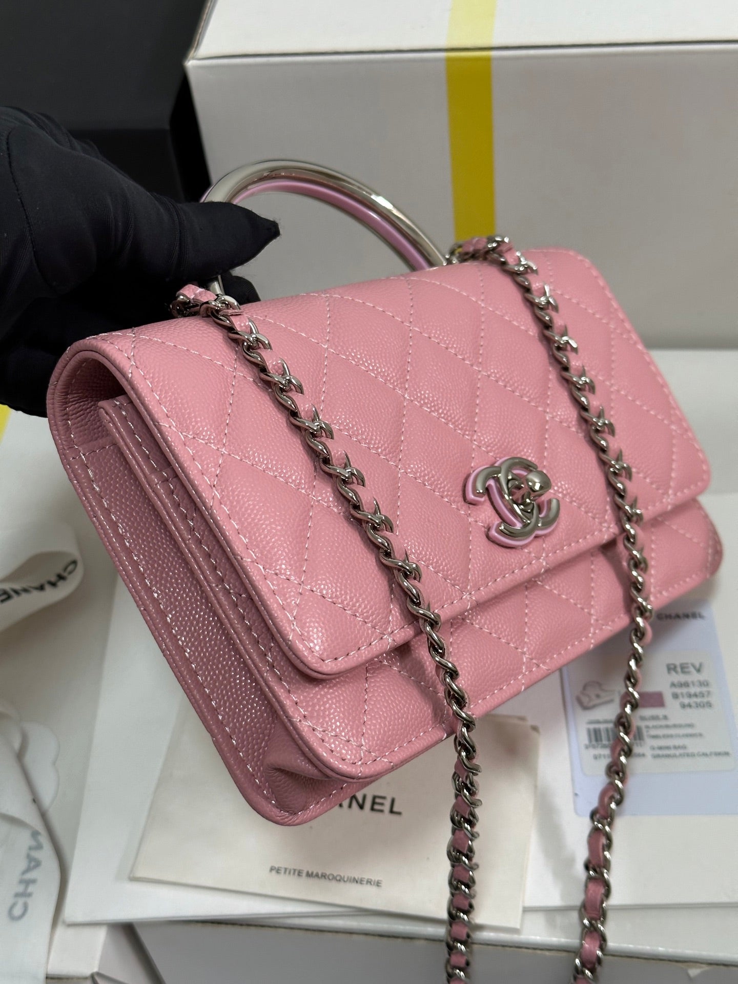 Cartera CC 25P con asa Woc de 19 cm, piel rosa pastel, herrajes plateados 243448