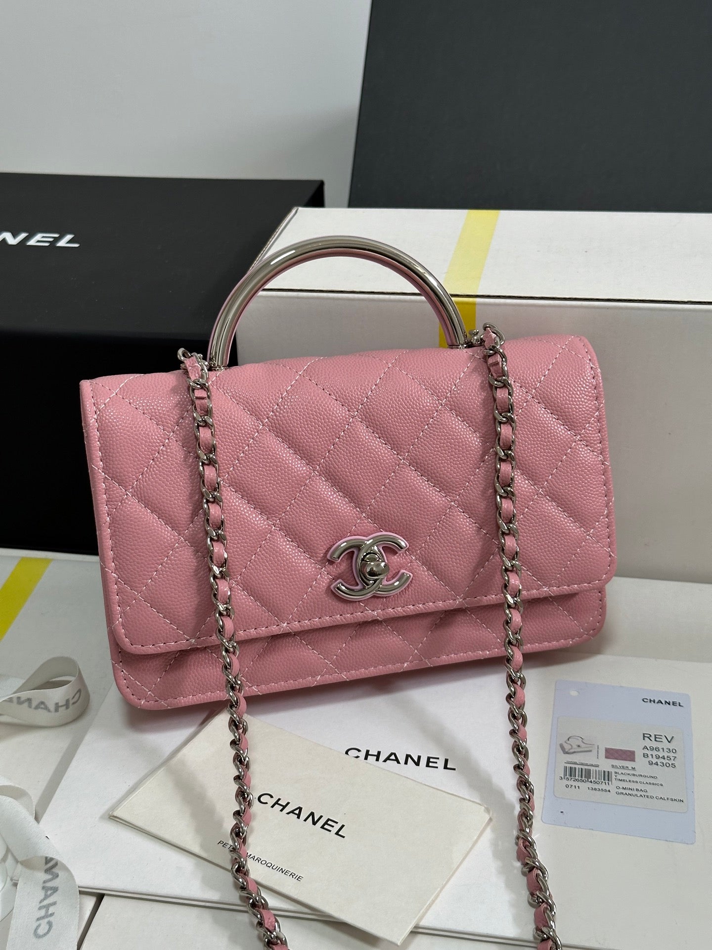 Cartera CC 25P con asa Woc de 19 cm, piel rosa pastel, herrajes plateados 243448